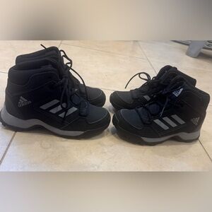Adidas Kids Black and Gray Boots Size 12.5